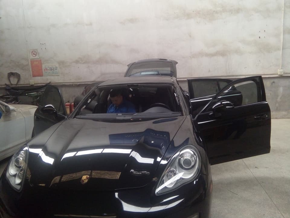 Kính ô tô sài gòn