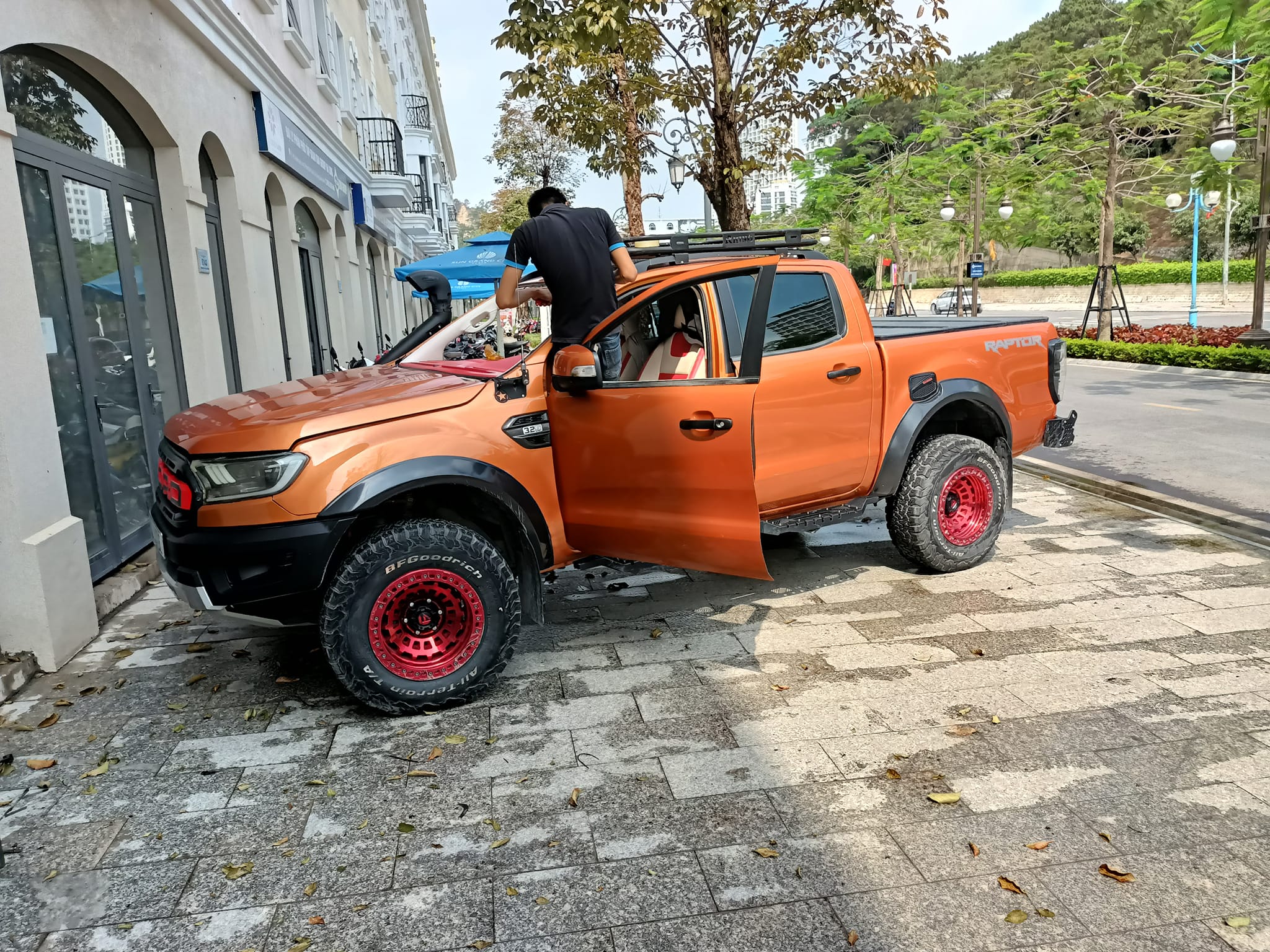 Kinh o to Long an, Kinh o to, Kinh xe o to, Kinh xe hoi, Kinh o to Tan An, Kinh o to Kien Tuong, Kinh o to Ben Luc, Kinh o to Can Đuoc, Kinh o to Can Giuoc, Kinh o to Chau Thanh, Kinh o to Đuc Hoa, Kinh o to Đuc Hue, Kinh o to Moc Hoa, Kinh o to Tan Hung, Kinh o to Tan Thanh, Kinh o to Tan Tru, Kinh o to Thanh Hoa, Kinh o to Thu Thua, Kinh o to Vinh Hung, Kính ô tô, Kính xe ô tô, Kính xe hơi, Kính ô tô Long an, Kính ô tô Tân An, Kính ô tô Kiến Tường, Kính ô tô Bến Lức, Kính ô tô Cần Đước, Kính ô tô Cần Giuộc, Kính ô tô Châu Thành, Kính ô tô Đức Hòa, Kính ô tô Đức Huệ, Kính ô tô Mộc Hóa, Kính ô tô Tân Hưng, Kính ô tô Tân Thạnh, Kính ô tô Tân Trụ, Kính ô tô Thạnh Hóa, Kính ô tô Thủ Thừa, Kính ô tô Vĩnh Hưng