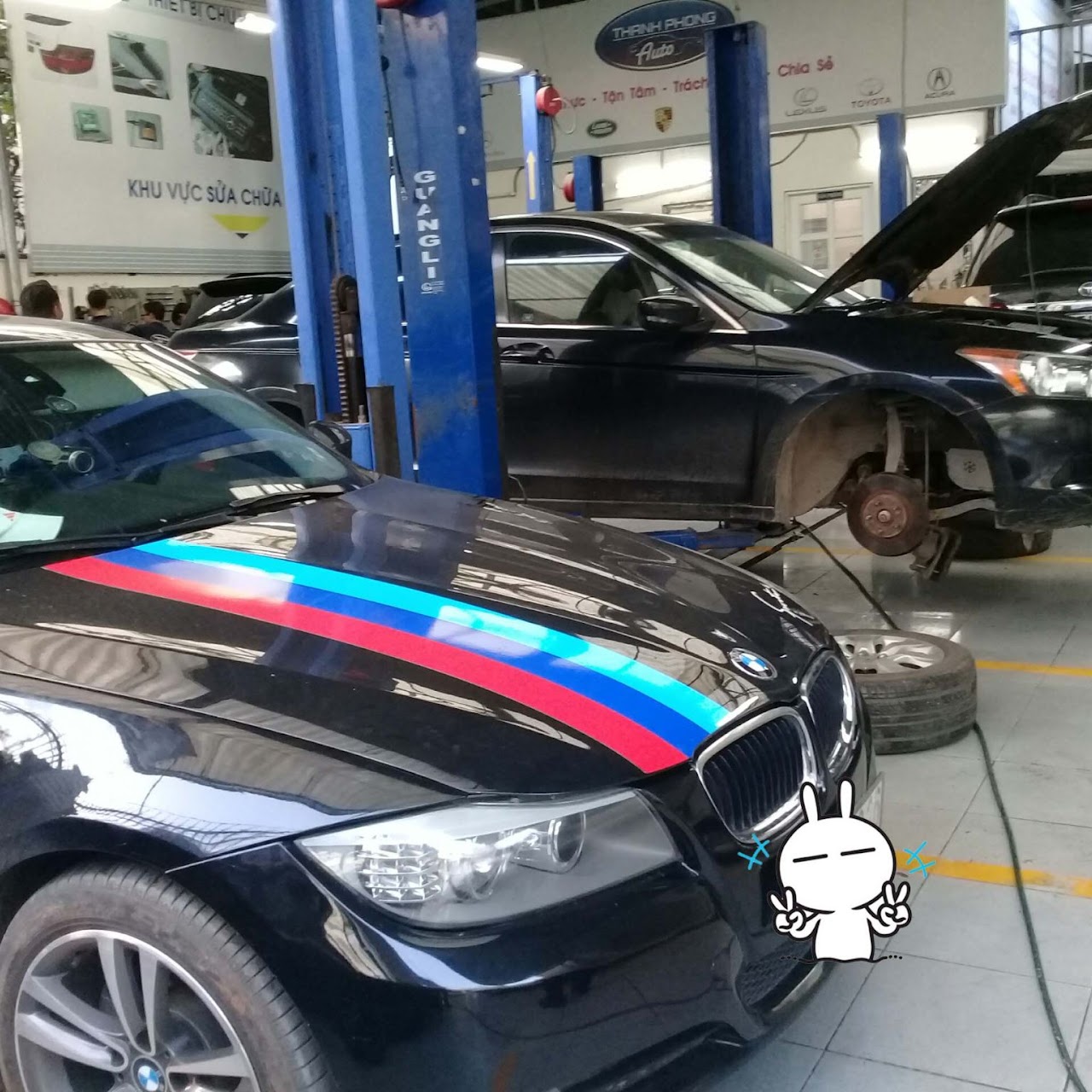 Kính ô tô sài gòn